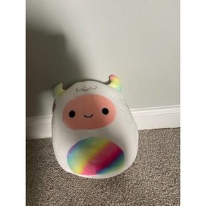 Squishmallows Yuri the Yeti 8" Stuffed Plush